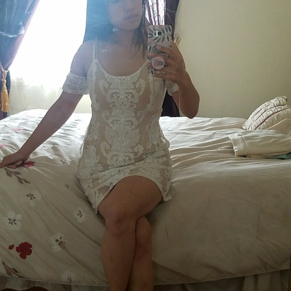 For Love and Lemons Nude Lace Dress Size small - Picture 7 of 7